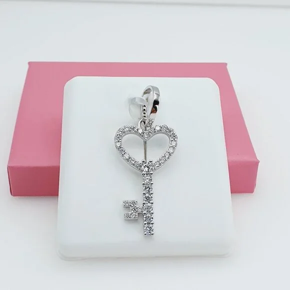 "925 Sterling Silver Cubic Zirconia Pendant, U19254468